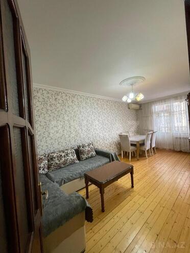 Сдаётся 3-комн. новостройка 70 м², м. Иншаатчылар, photo 1 from 11
