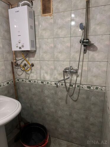 Продаётся 1-комн. вторичка 35 м², м. Нефтчиляр, photo 9 from 10