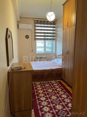 İcarəyə verilir 2 otaqlı köhnə tikili 60 m², Sahil m., photo 4 from 12