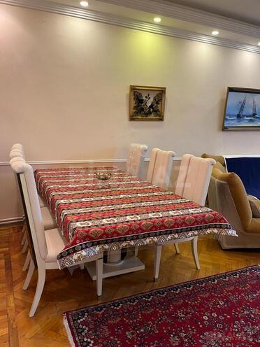 İcarəyə verilir 2 otaqlı köhnə tikili 60 m², Sahil m., photo 5 from 12