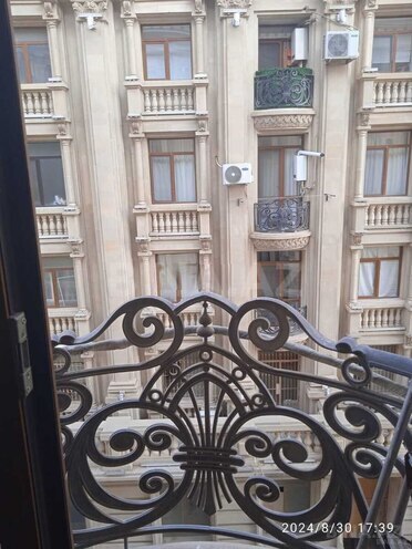 İcarəyə verilir 2 otaqlı yeni tikili 65 m², Bayıl q., photo 10 from 13