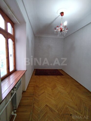Продаётся 2-комн. вторичка 55 м², м. Элмляр Академиясы, photo 8 from 15