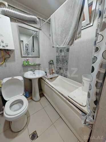 Продаётся 2-комн. вторичка 45 м², м. Элмляр Академиясы, photo 8 from 10