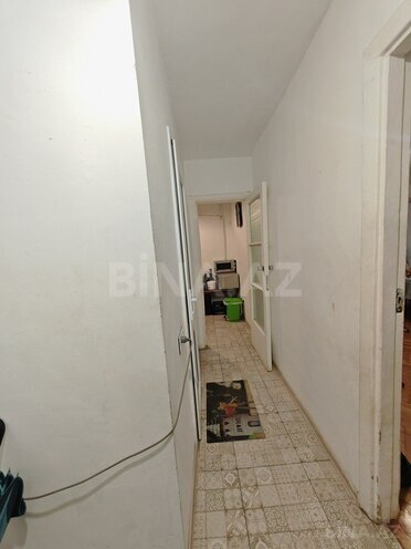 Продаётся 2-комн. вторичка 45 м², м. Элмляр Академиясы, photo 6 from 10