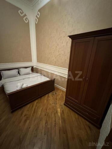 Сдаётся 4-комн. вторичка 110 м², м. Сахил, photo 12 from 28