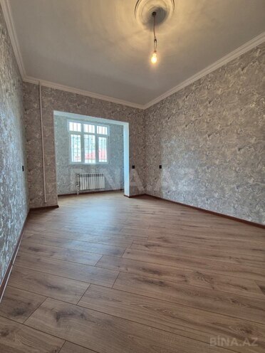 Продаётся 3-комн. вторичка 80 м², м. Ази Асланов, photo 12 from 17