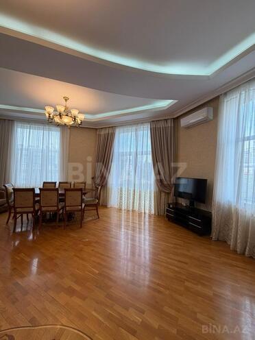Сдаётся 3-комн. новостройка 122 м², м. Сахил, photo 30 from 32