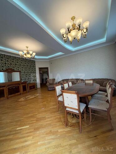 Сдаётся 3-комн. новостройка 122 м², м. Сахил, photo 6 from 32
