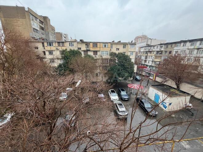 Продаётся 1-комн. вторичка 35 м², м. Гянджлик, photo 13 from 14