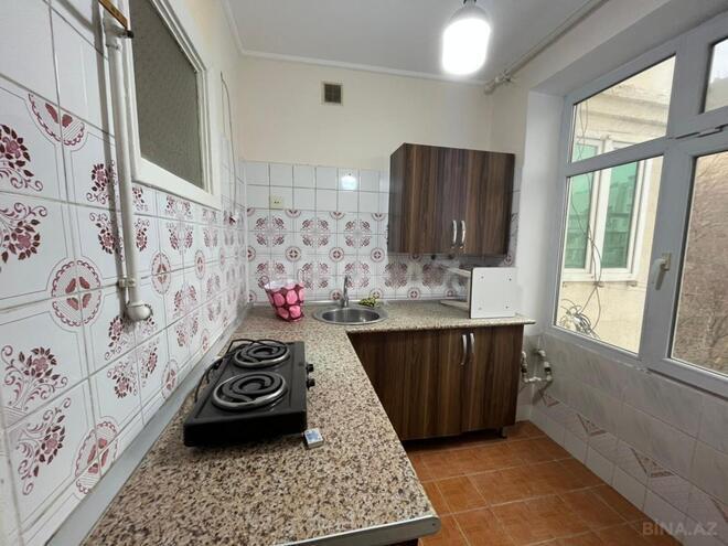 Продаётся 1-комн. вторичка 35 м², м. Гянджлик, photo 8 from 14