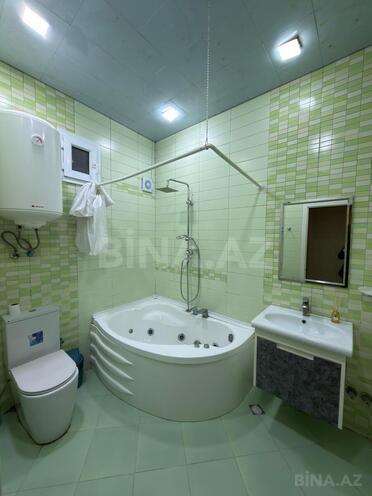 Satılır 3 otaqlı köhnə tikili 110 m², Sahil m., photo 21 from 22