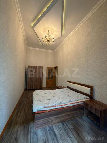 Satılır 3 otaqlı köhnə tikili 110 m², Sahil m., photo 13 from 22