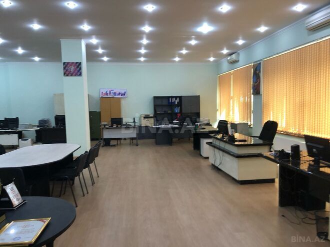 Сдаётся 3-комн. офис 250 м², м. Нариман Нариманов, photo 28 from 32