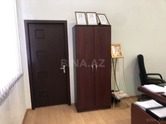 Сдаётся 3-комн. офис 250 м², м. Нариман Нариманов, photo 30 from 32