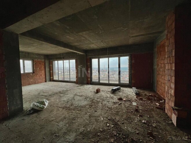 Продаётся 3-комн. новостройка 117 м², м. Низами, photo 7 from 13