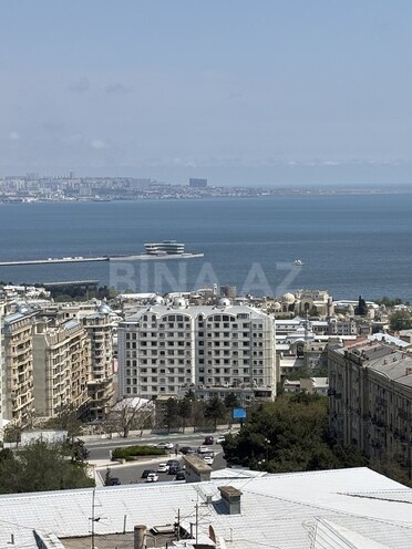Продаётся 3-комн. новостройка 117 м², м. Низами, photo 8 from 13