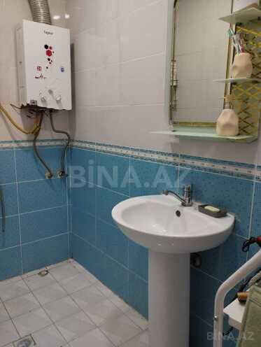 Satılır 2 otaqlı köhnə tikili 70 m², Bakıxanov q., photo 13 from 21