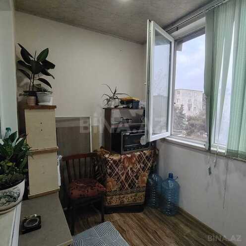Satılır 3 otaqlı köhnə tikili 70 m², Qara Qarayev m., photo 7 from 8