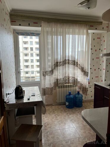 Satılır 2 otaqlı köhnə tikili 74 m², Yasamal q., photo 7 from 14
