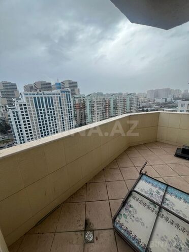 İcarəyə verilir 3 otaqlı yeni tikili 132 m², 8 Noyabr m., photo 10 from 11