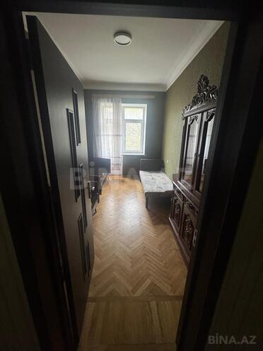 İcarəyə verilir 2 otaqlı köhnə tikili 68 m², Elmlər Akademiyası m., photo 4 from 13