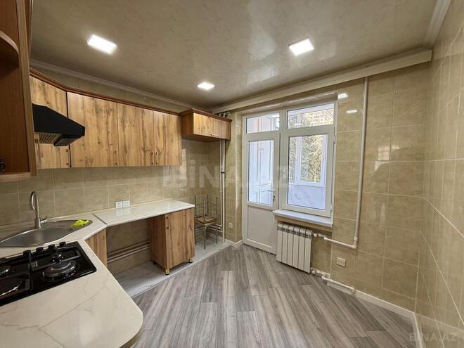 Satılır 4 otaqlı köhnə tikili 100 m², Xalqlar Dostluğu m., photo 26 from 30
