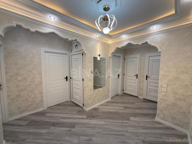Satılır 4 otaqlı köhnə tikili 100 m², Xalqlar Dostluğu m., photo 18 from 30