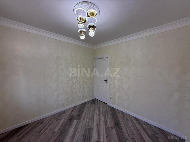 Satılır 4 otaqlı köhnə tikili 100 m², Xalqlar Dostluğu m., photo 14 from 30
