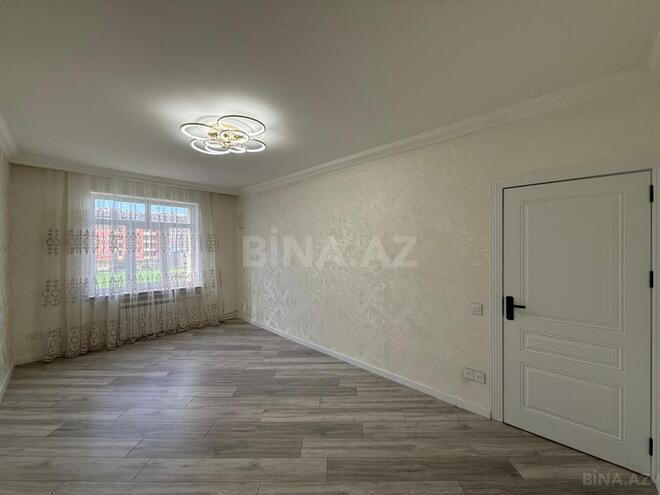 Satılır 4 otaqlı köhnə tikili 100 m², Xalqlar Dostluğu m., photo 3 from 30