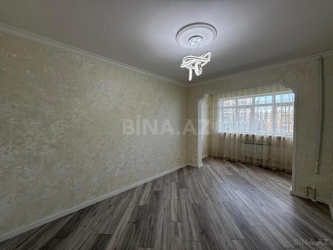 Satılır 4 otaqlı köhnə tikili 100 m², Xalqlar Dostluğu m., photo 6 from 30