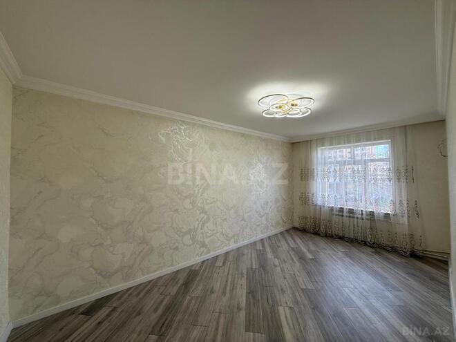 Satılır 4 otaqlı köhnə tikili 100 m², Xalqlar Dostluğu m., photo 1 from 30