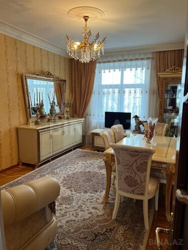 Satılır 3 otaqlı köhnə tikili 85 m², 28 May m., photo 4 from 19