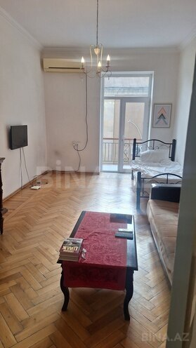 Продаётся 1-комн. вторичка 40 м², м. Сахил, photo 3 from 14