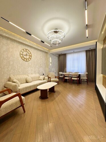 Продаётся 3-комн. новостройка 114 м², м. Гянджлик, photo 1 from 14