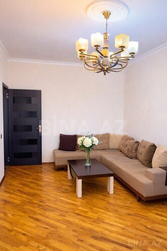 Satılır 3 otaqlı köhnə tikili 97 m², Neftçilər m., photo 6 from 18