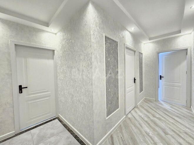 Продаётся 2-комн. вторичка 65 м², photo 10 from 18