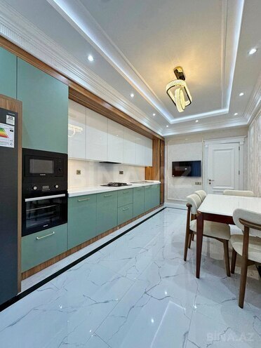 Продаётся 4-комн. новостройка 175 м², м. Нариман Нариманов, photo 5 from 17