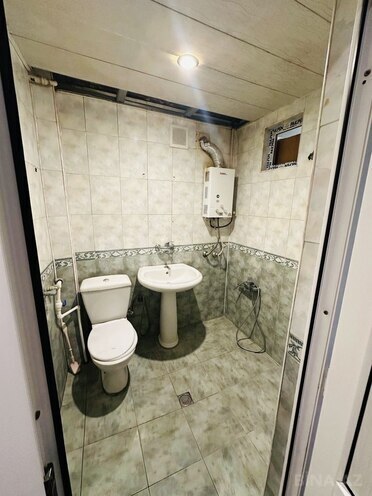 Satılır 2 otaqlı köhnə tikili 60 m², İnşaatçılar m., photo 13 from 16