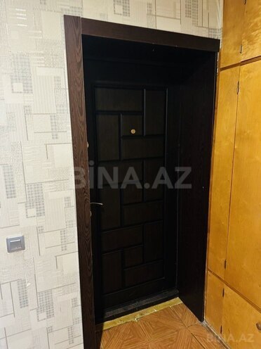 Satılır 2 otaqlı köhnə tikili 60 m², İnşaatçılar m., photo 15 from 16