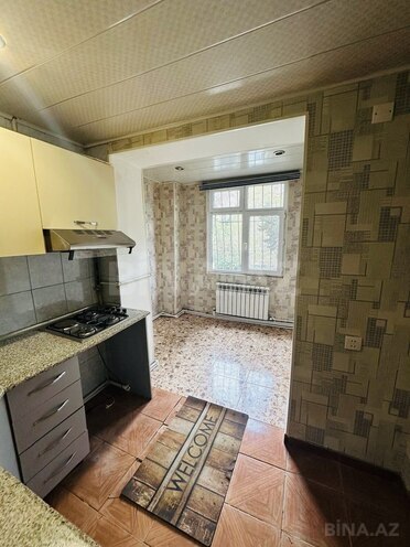 Satılır 2 otaqlı köhnə tikili 60 m², İnşaatçılar m., photo 12 from 16