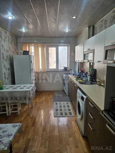 Продаётся 3-комн. вторичка 75 м², м. Халглар Достлугу, photo 1 from 11