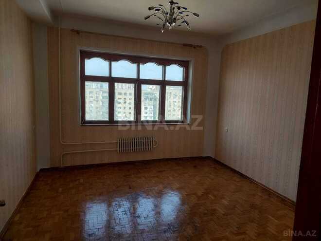 Продаётся 4-комн. вторичка 110 м², м. Халглар Достлугу, photo 3 from 11