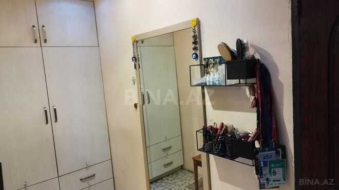 Продаётся 1-комн. вторичка 35 м², м. Нефтчиляр, photo 10 from 12
