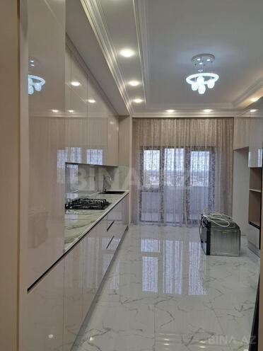 Сдаётся 3-комн. новостройка 130 м², м. Кара Караев, photo 13 from 17