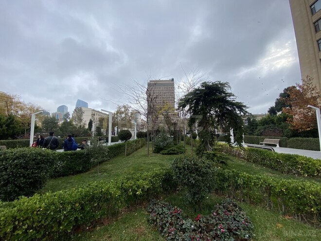 Satılır 4 otaqlı yeni tikili 210 m², 28 May m., photo 30 from 31