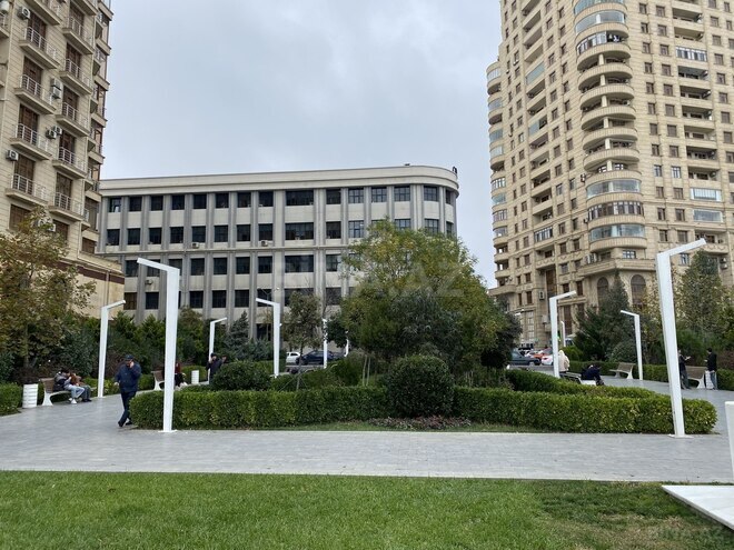 Satılır 4 otaqlı yeni tikili 210 m², 28 May m., photo 29 from 31