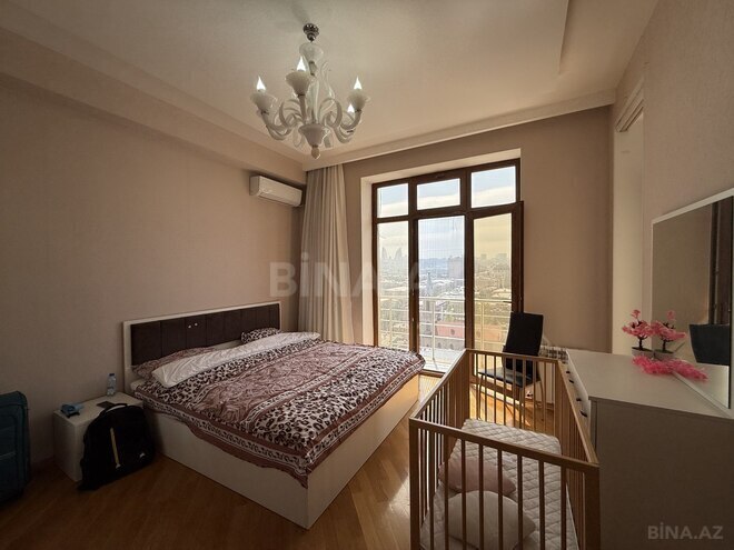 Satılır 4 otaqlı yeni tikili 210 m², 28 May m., photo 18 from 31