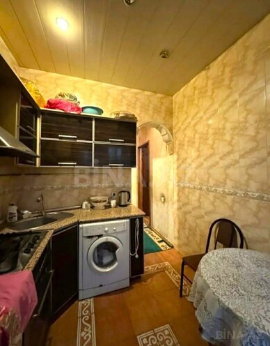 Продаётся 3-комн. вторичка 80 м², м. Элмляр Академиясы, photo 13 from 15