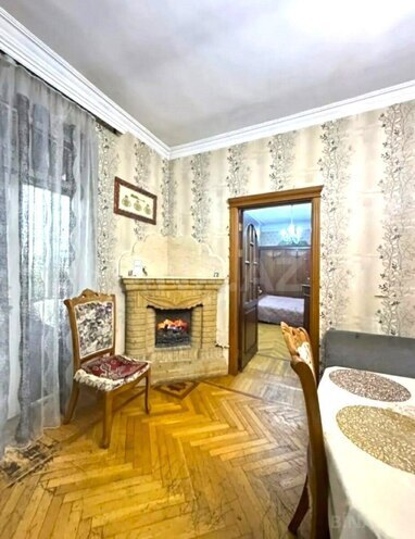 Продаётся 3-комн. вторичка 80 м², м. Элмляр Академиясы, photo 8 from 15