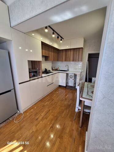 Сдаётся 2-комн. вторичка 70 м², м. Мемар Аджеми, photo 1 from 6